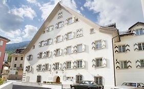 Casa Toedi Restaurant Hotel